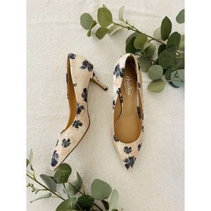 Charles by Charles David Embroidered Pumps